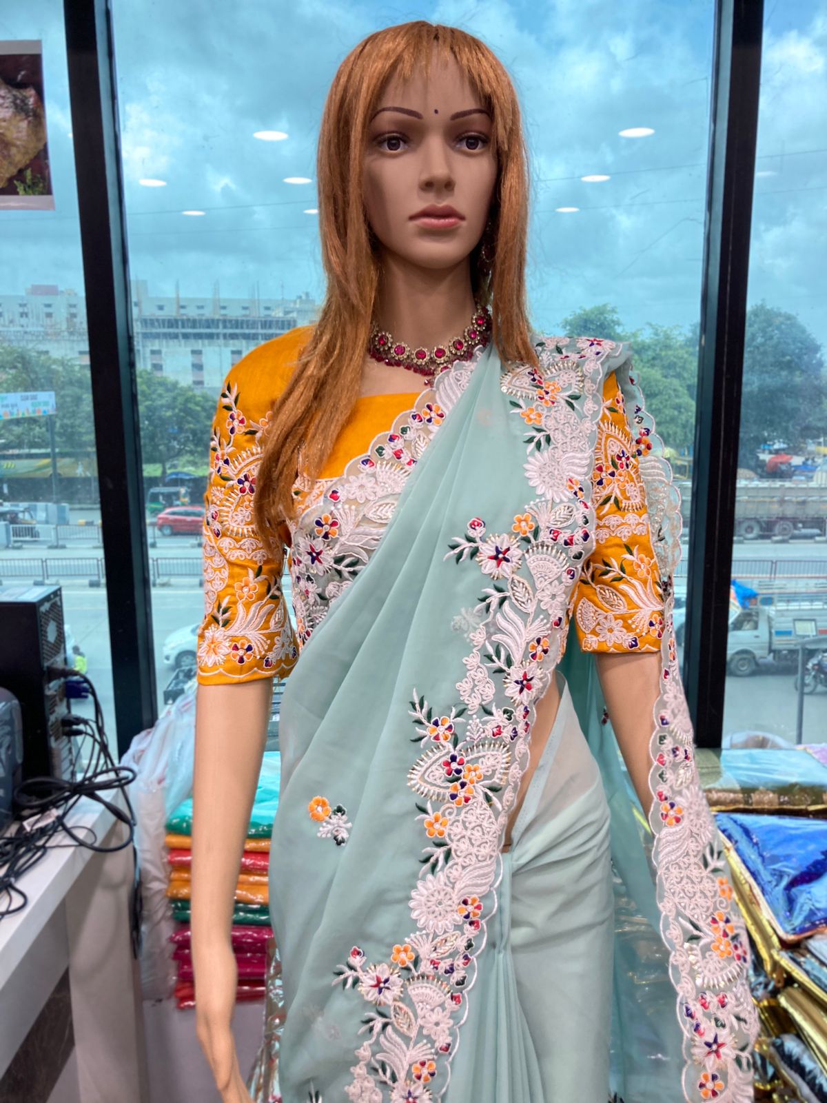 SAREE
