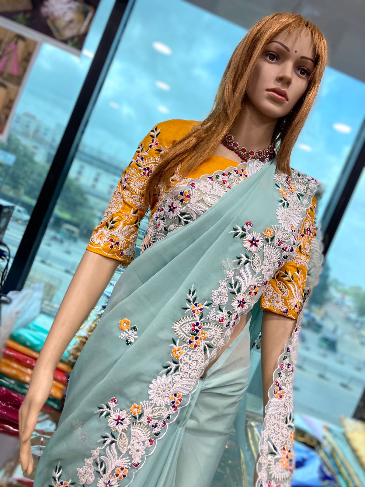 SAREE