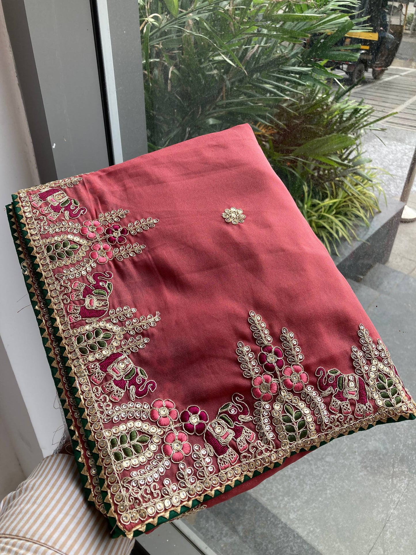 SAREE