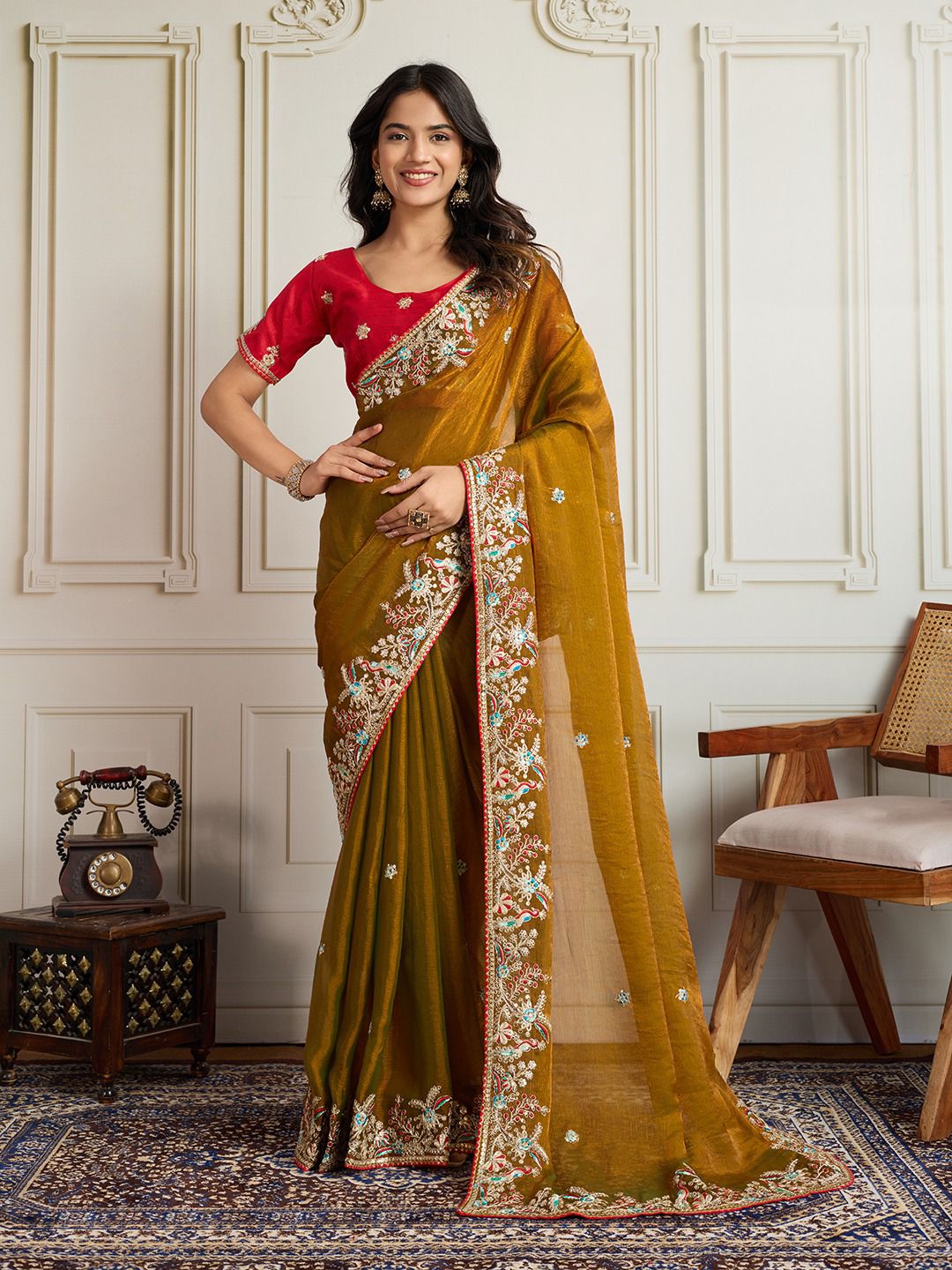 SAREE