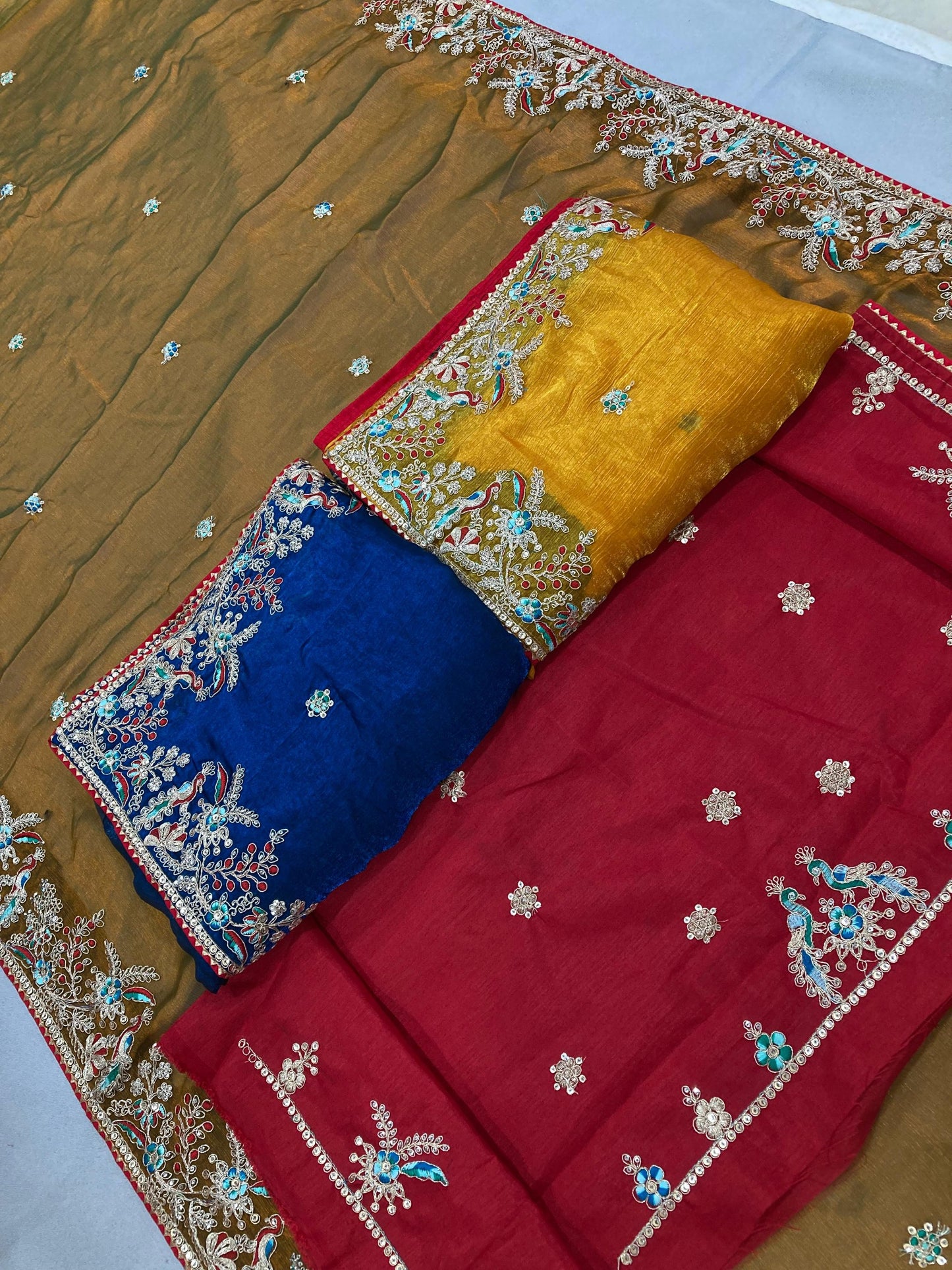 SAREE