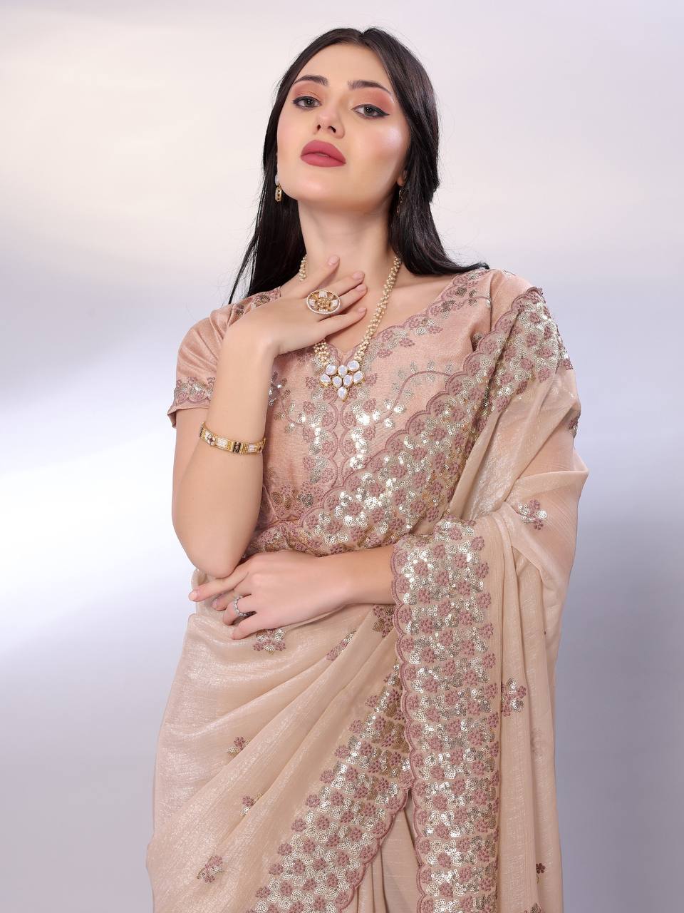 SAREE