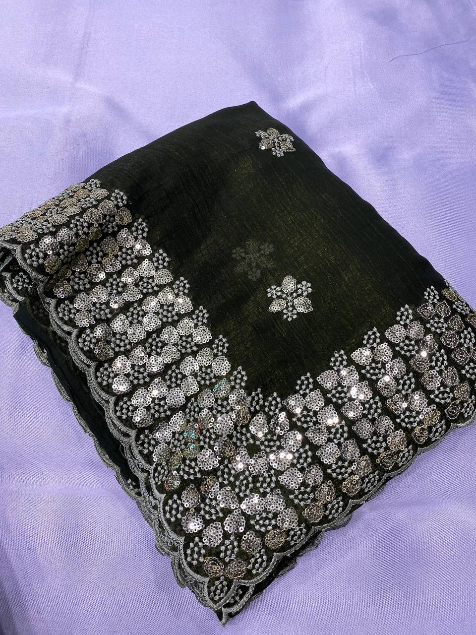 SAREE
