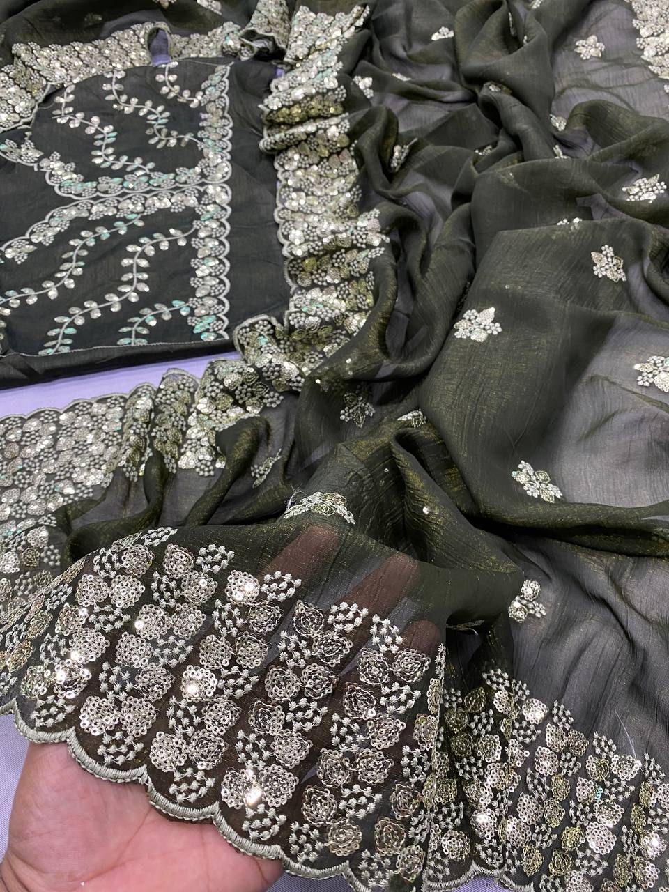 SAREE