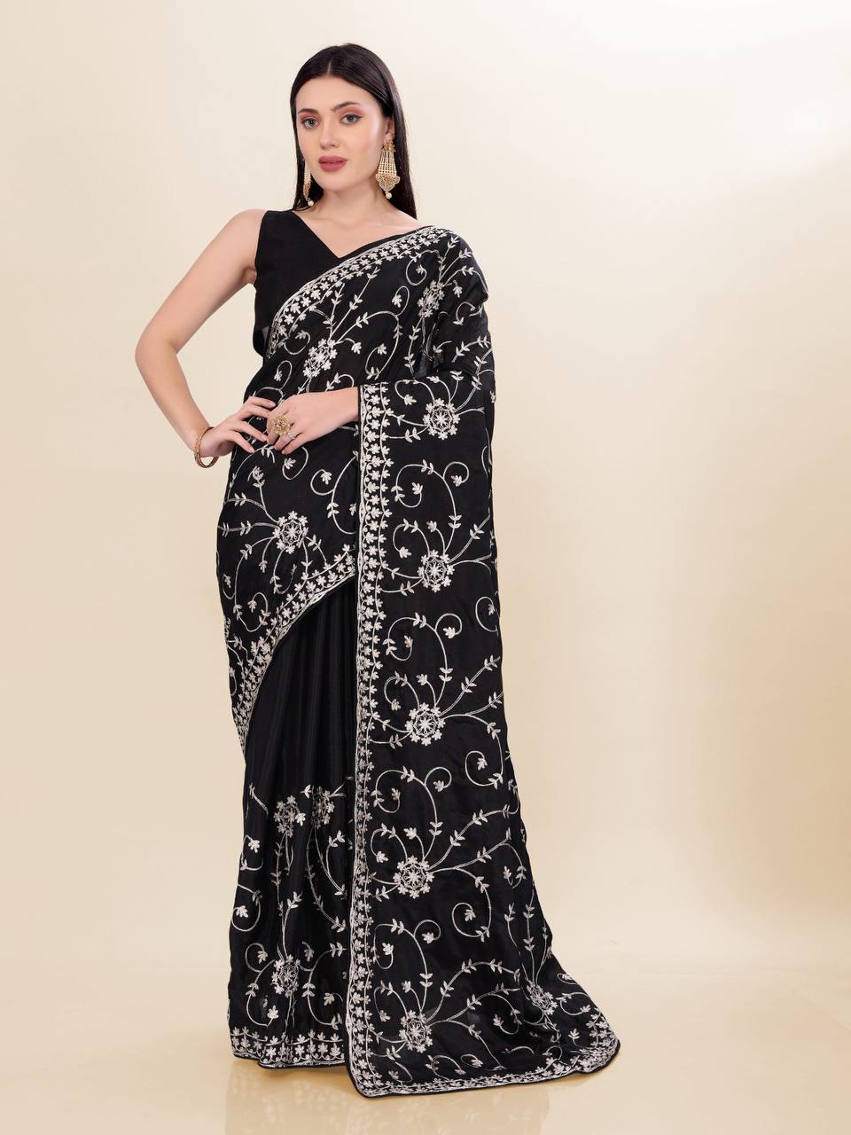 SAREE