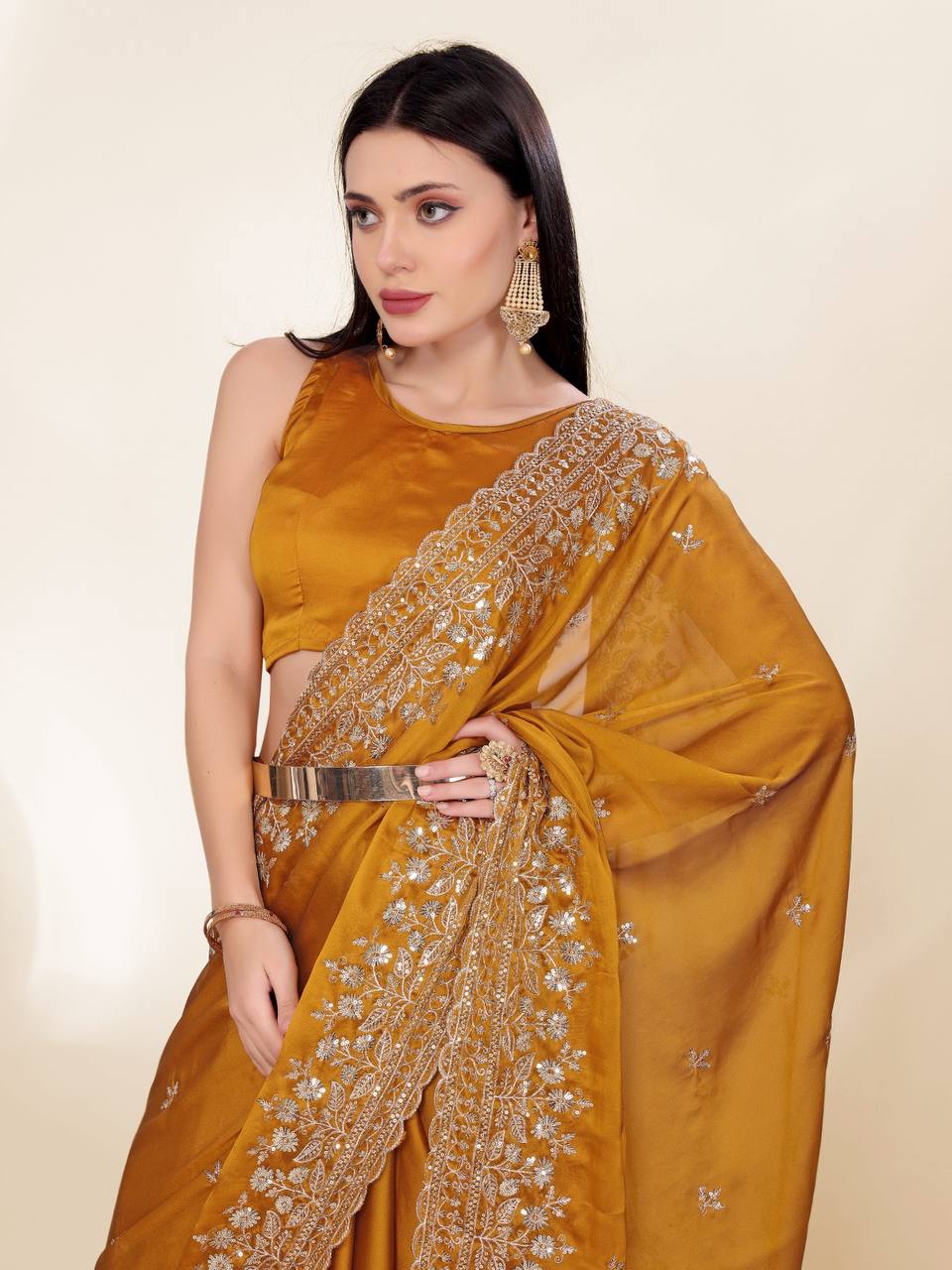 SAREE