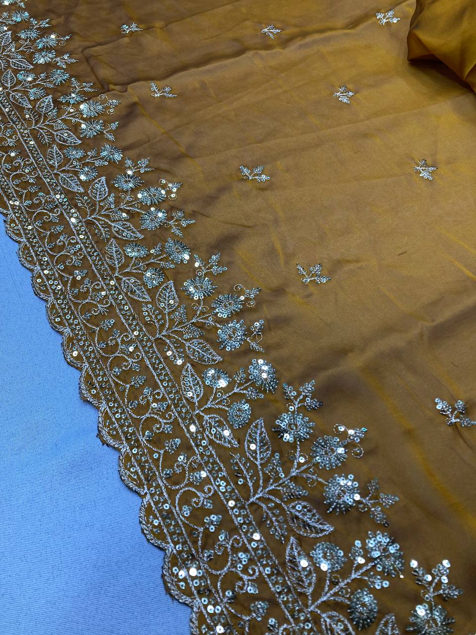 SAREE