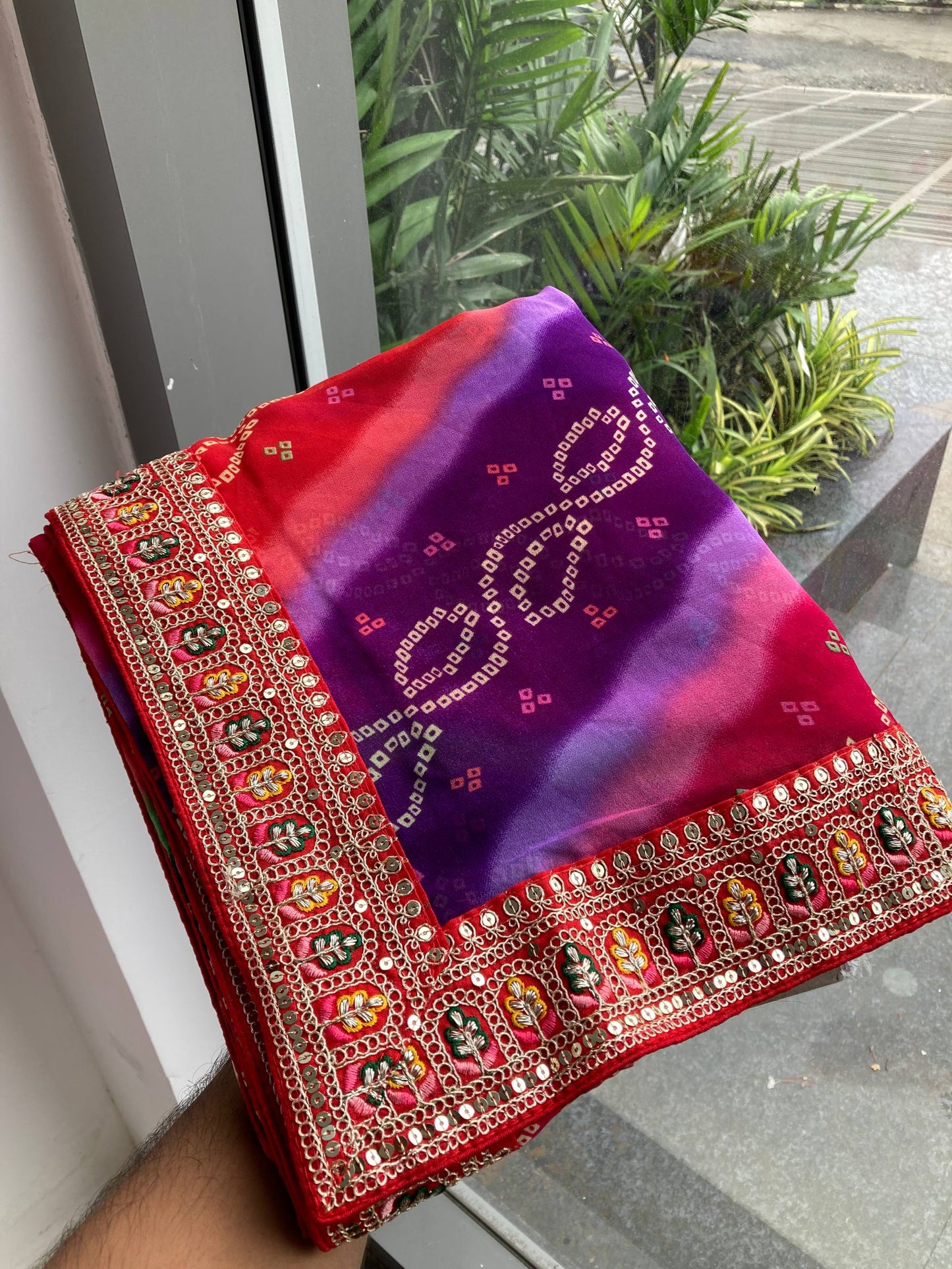 MALIK BANDHEJ SAREE