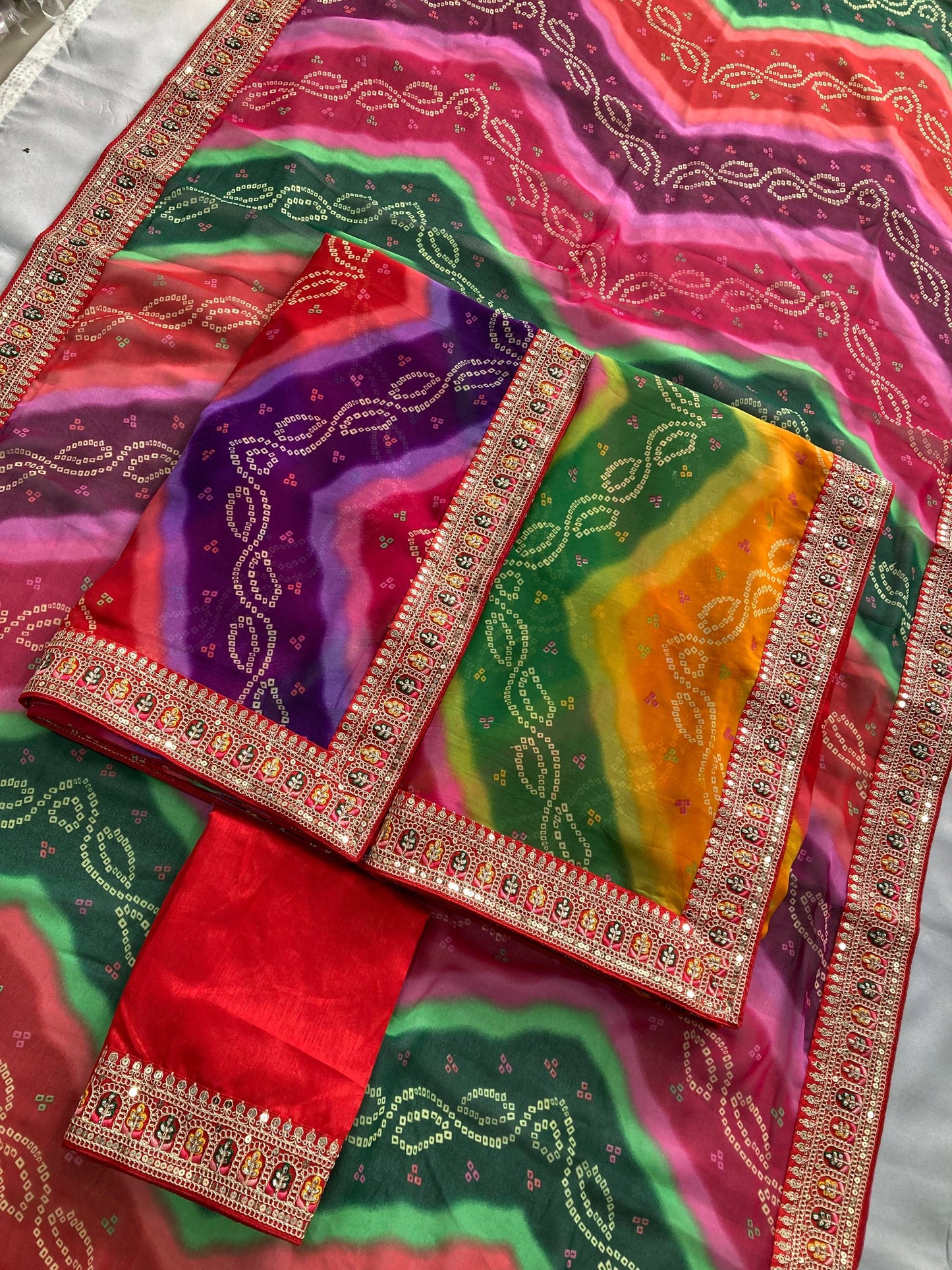 MALIK BANDHEJ SAREE