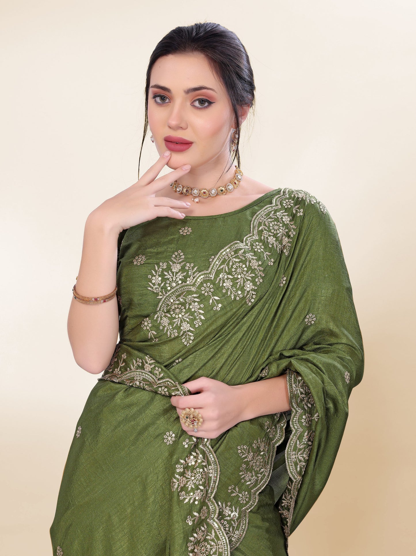 SAREE