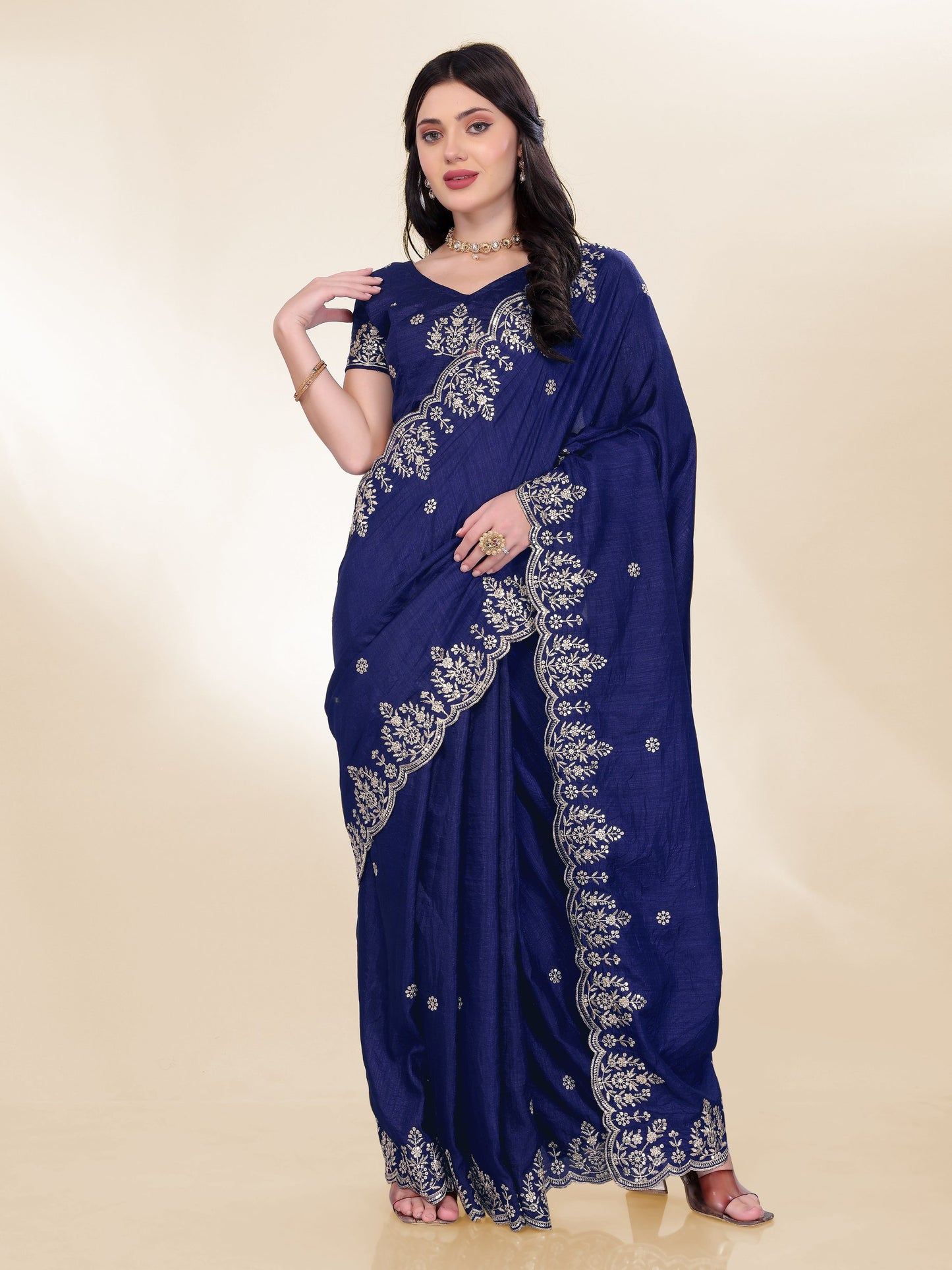SAREE