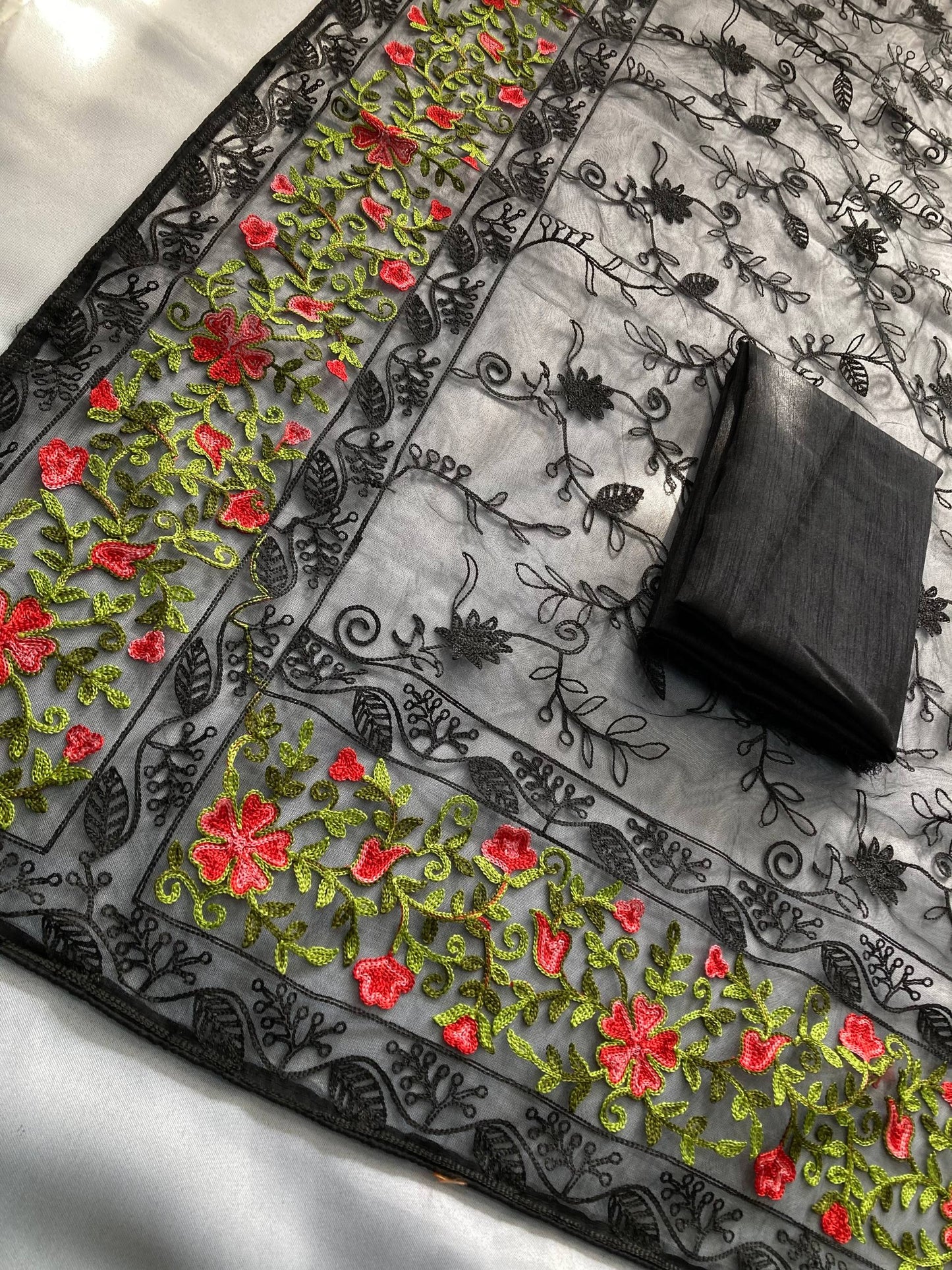ELIOS SAREE