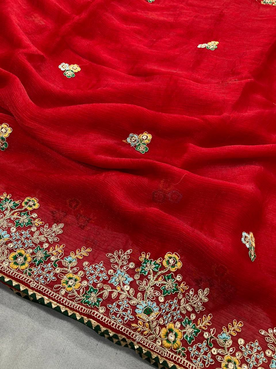 SAREE