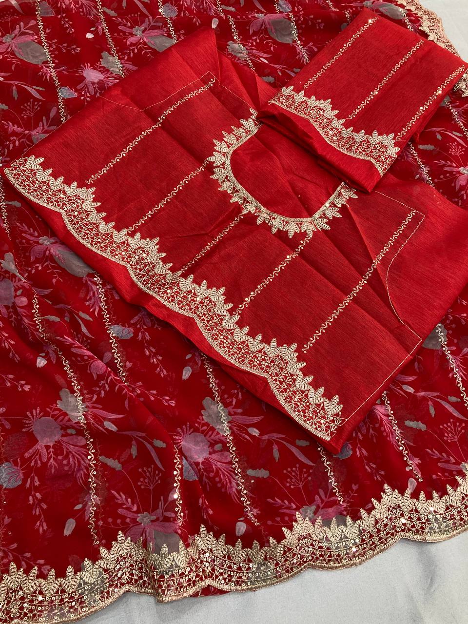 SAREE
