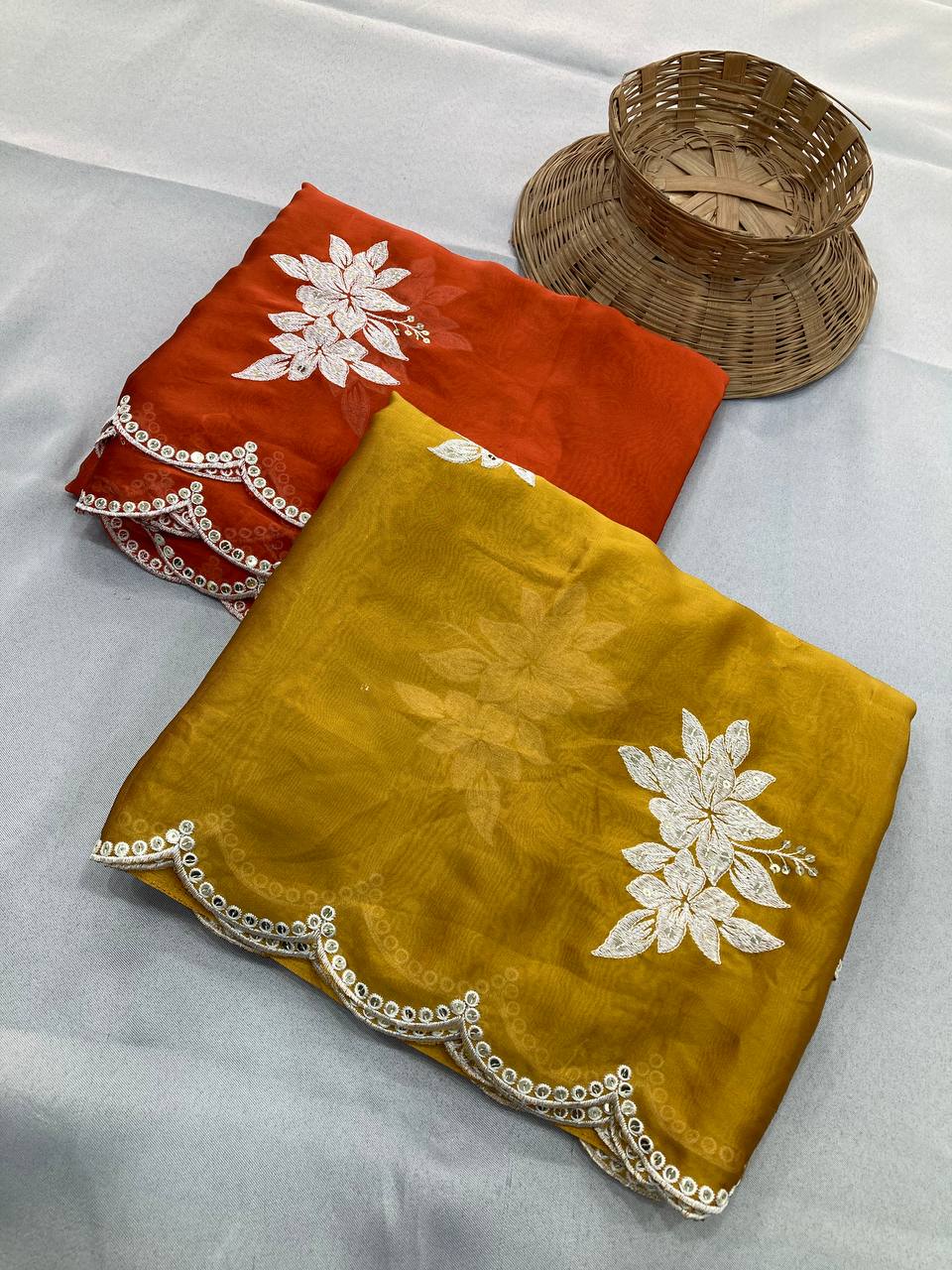 SAREE
