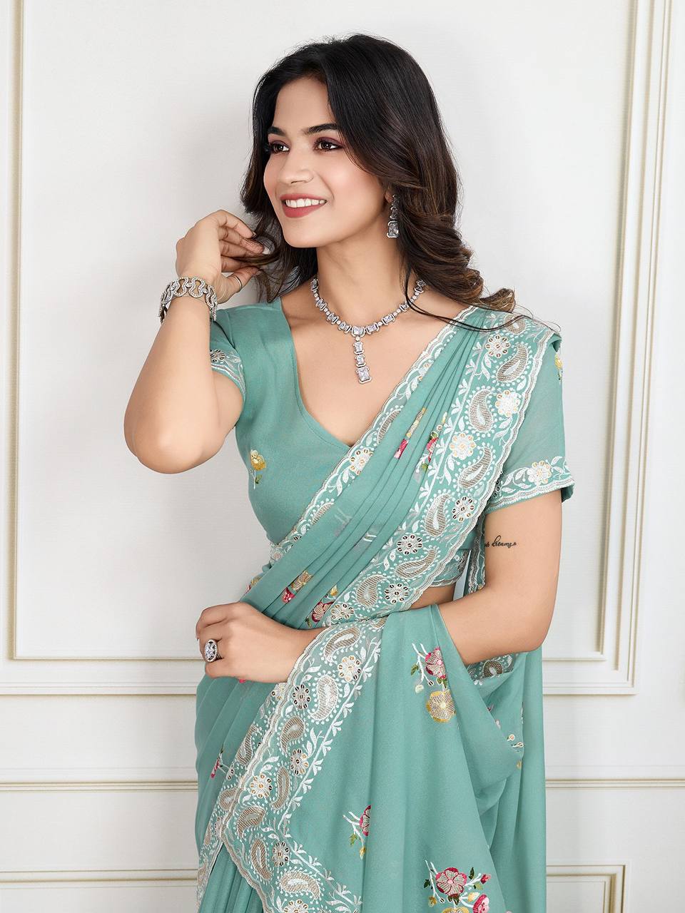 SAREE