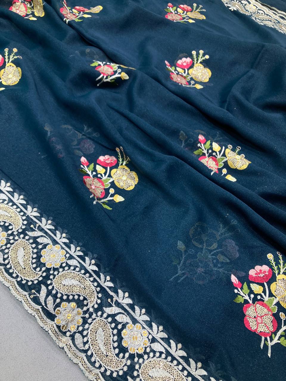 SAREE