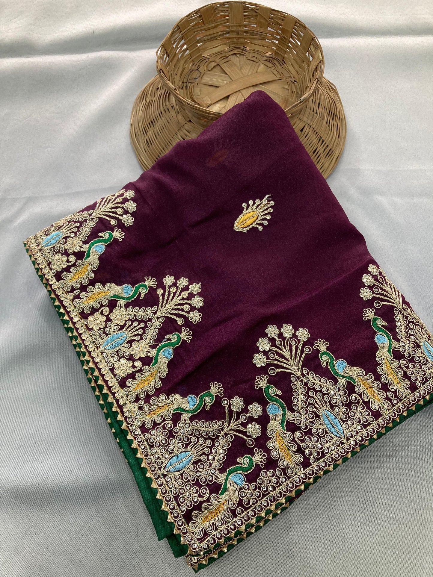SAREE