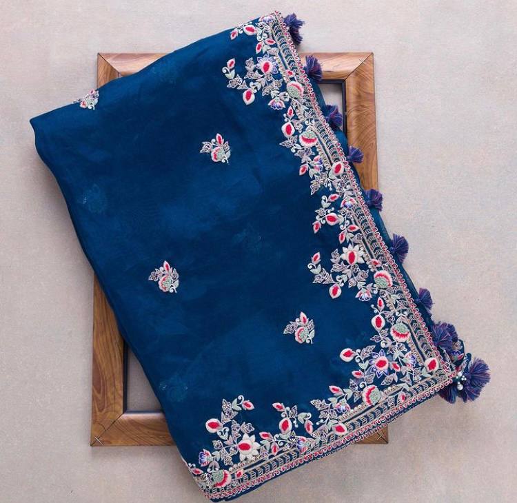 SAREE