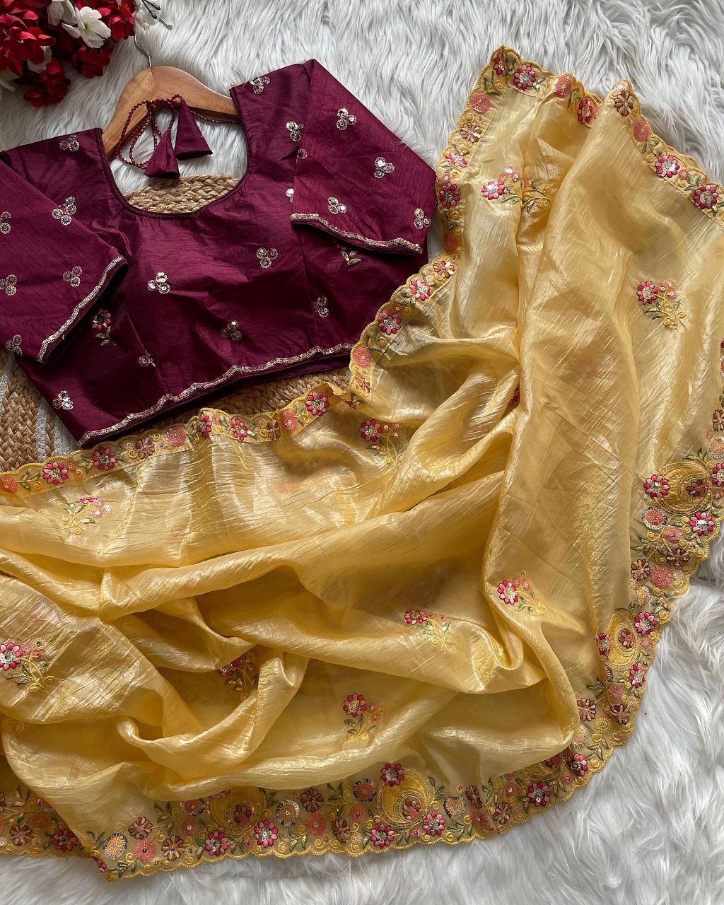 SAREE