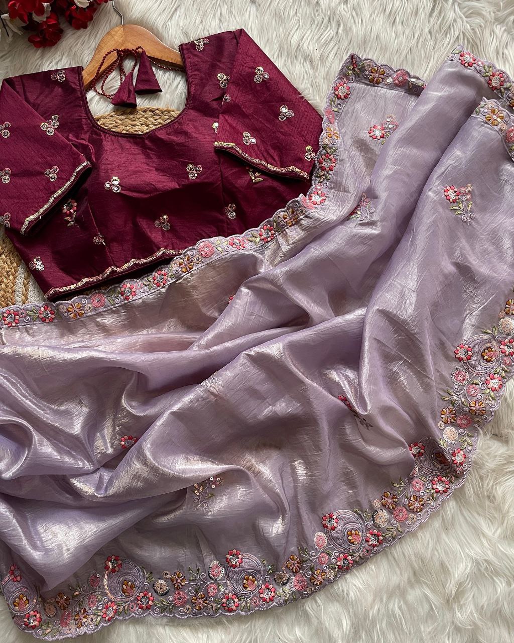 SAREE