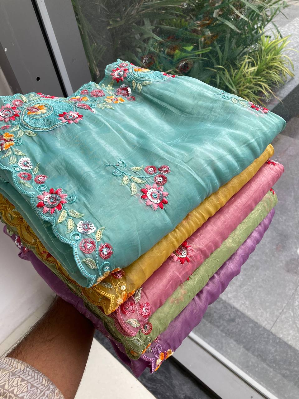 SAREE
