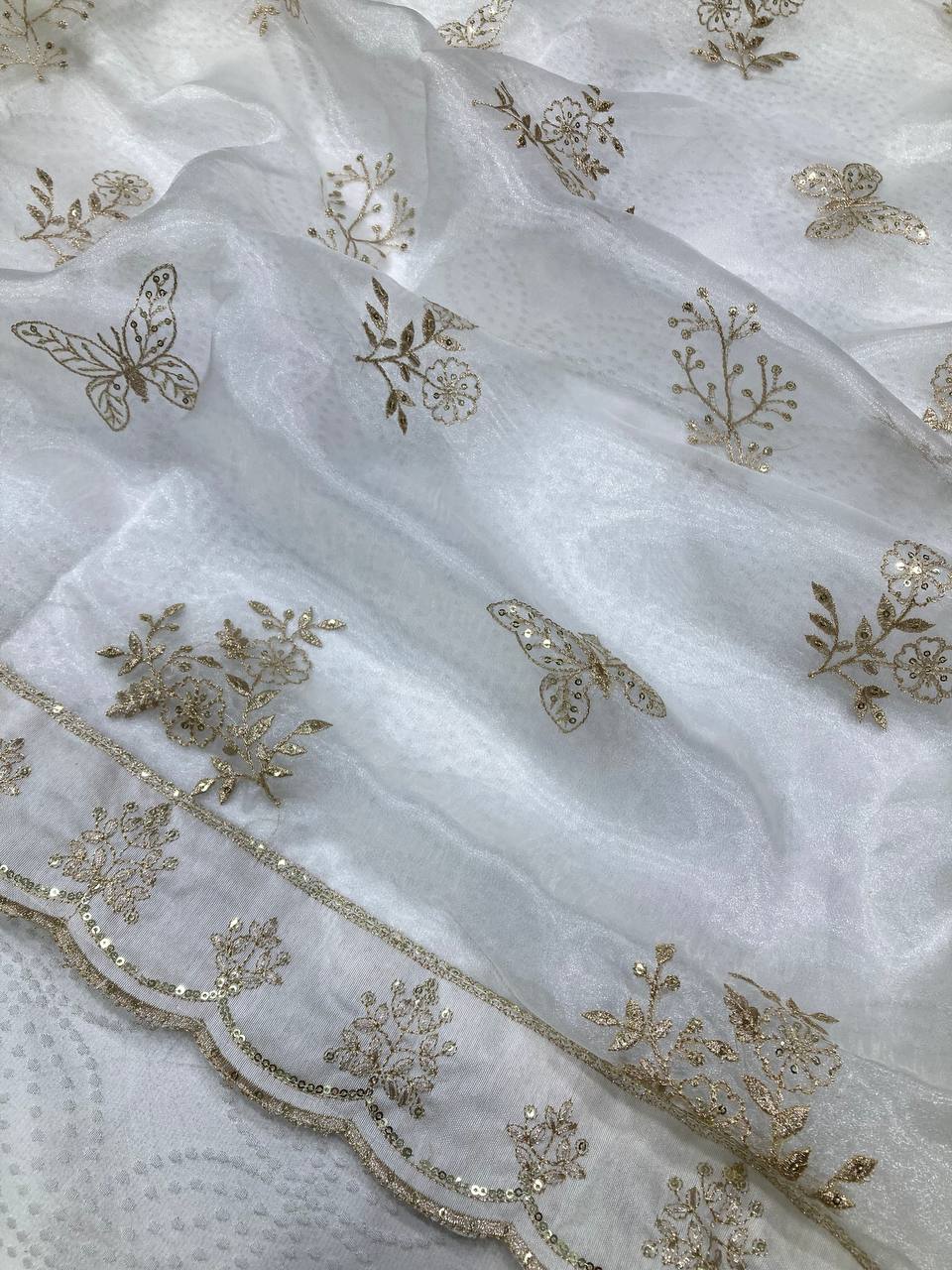 SAREE