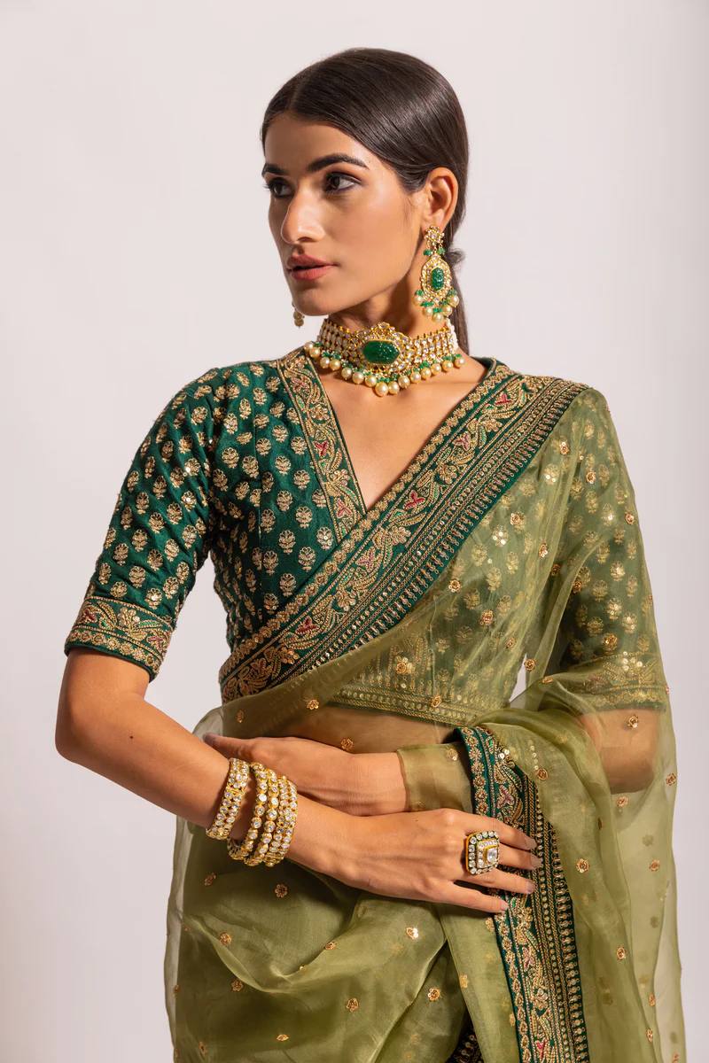 SAREE