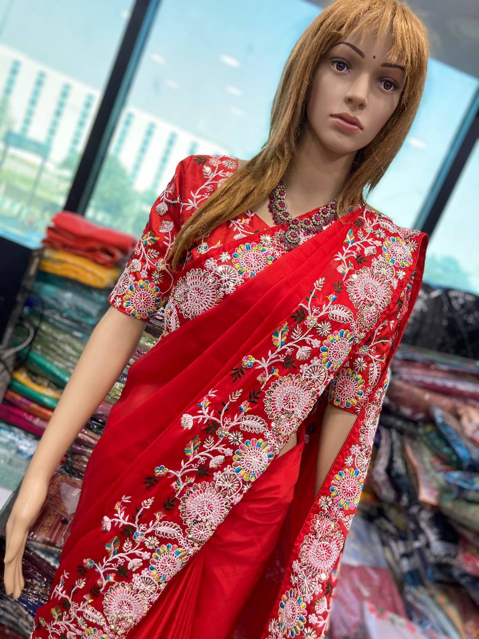 SAREE
