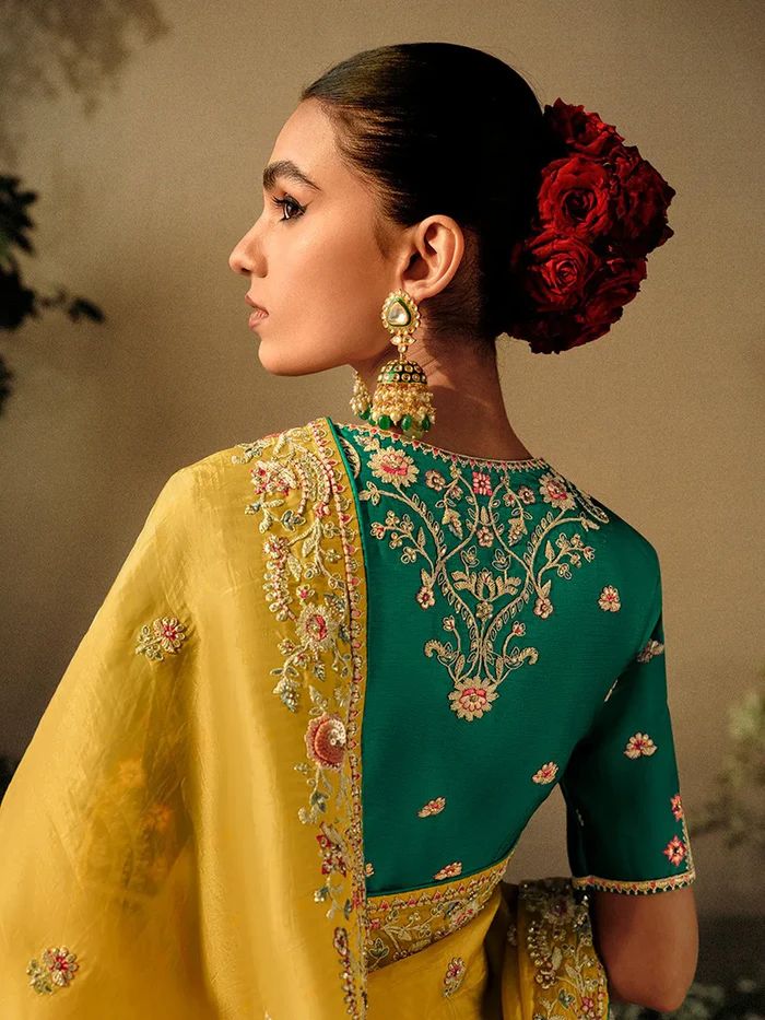 SAREE