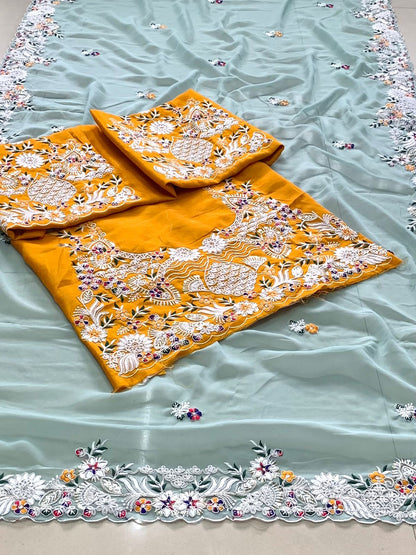 SAREE