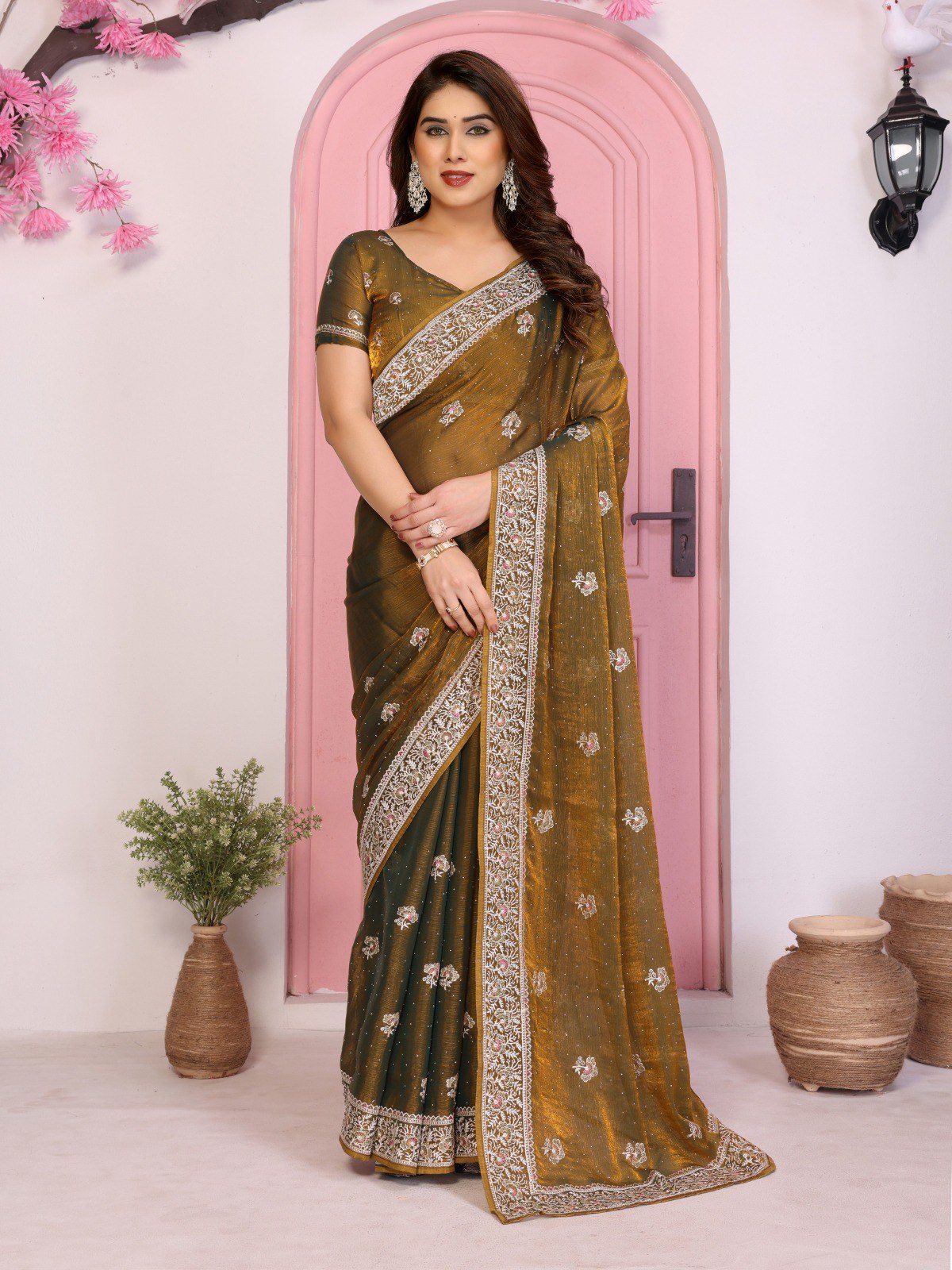 SAREE