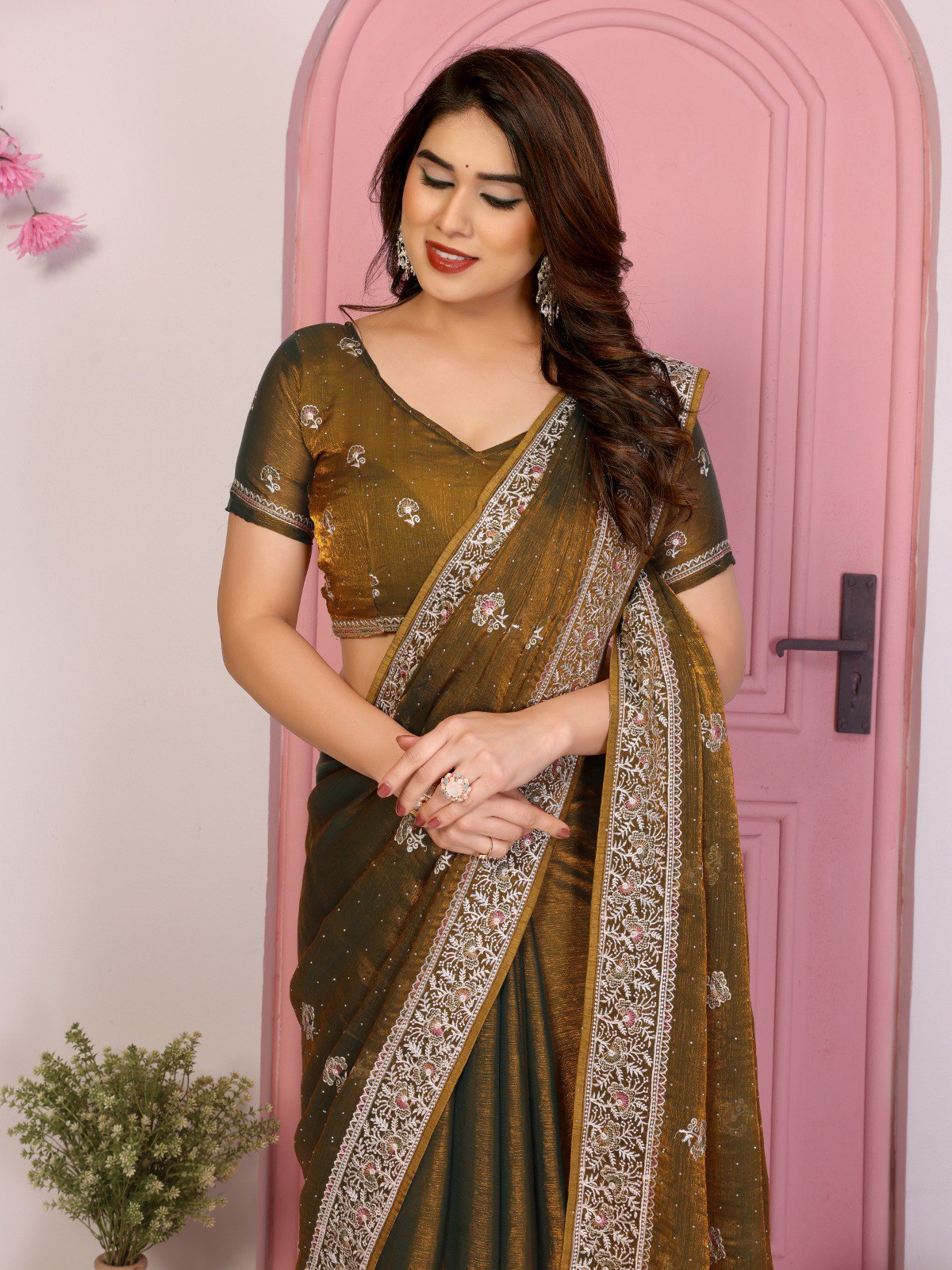SAREE