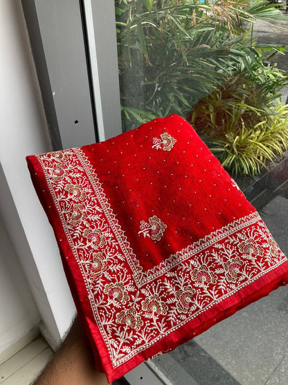 SAREE