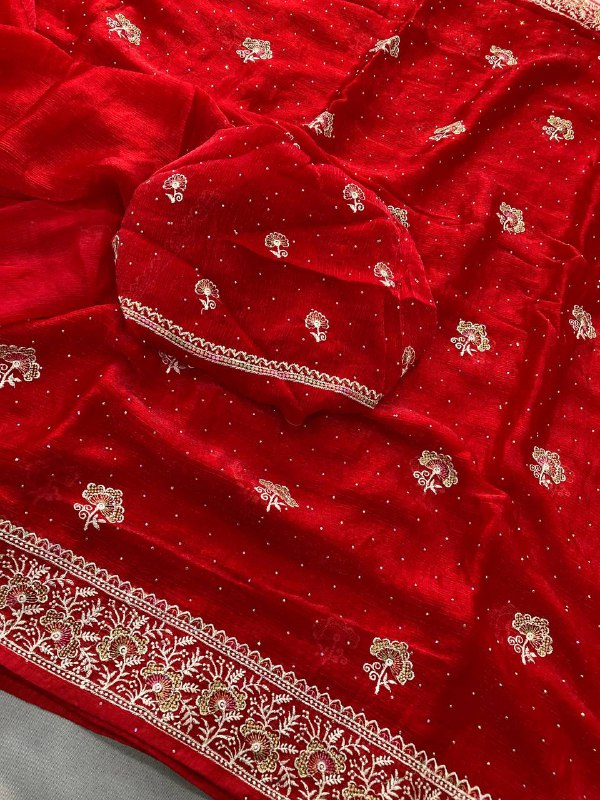 SAREE