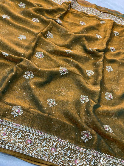 SAREE