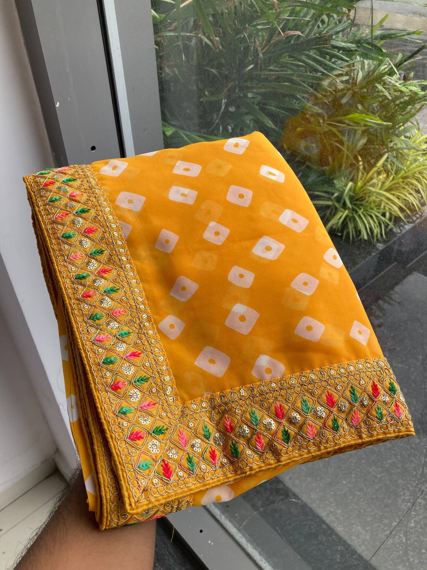 SAREE