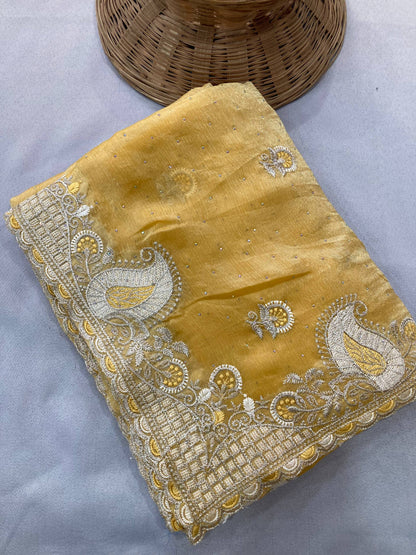 SAREE