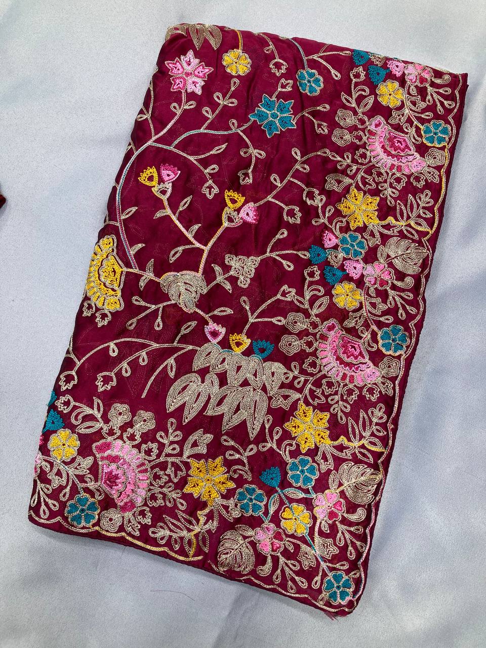 SAREE