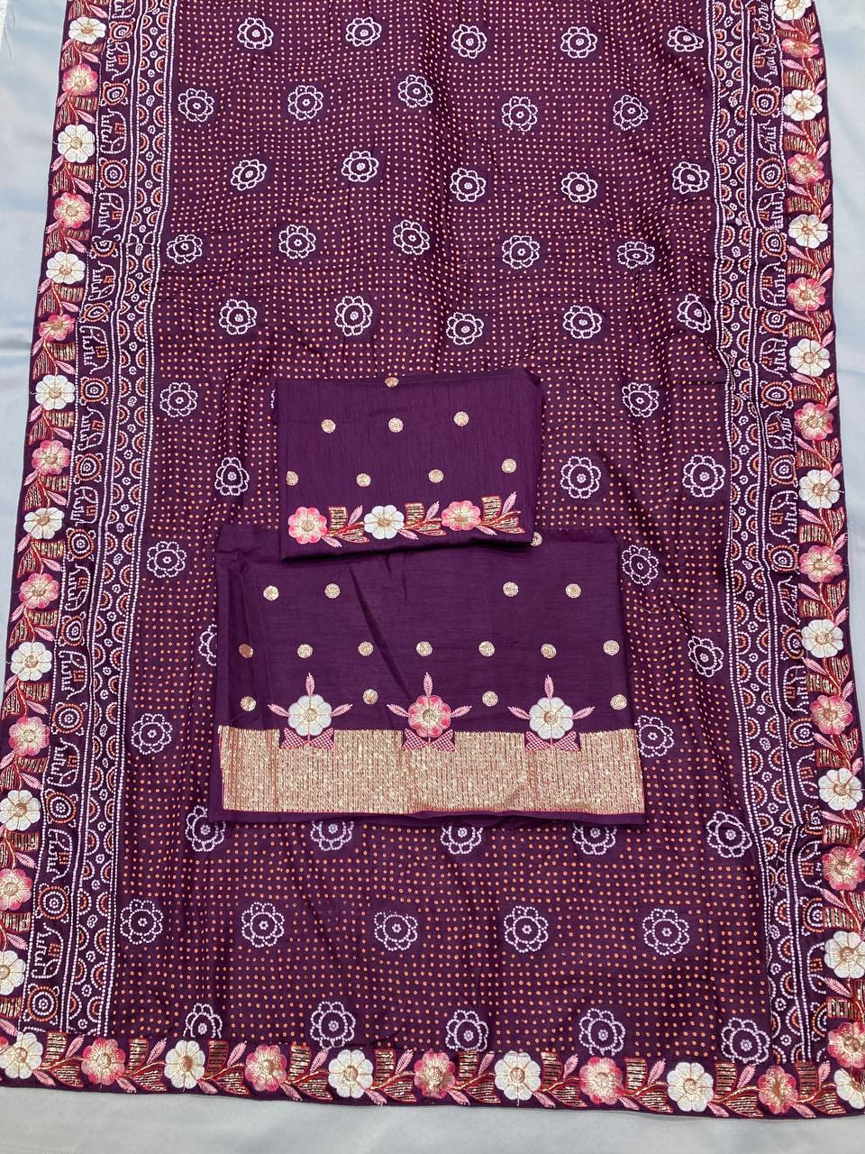 SAREE
