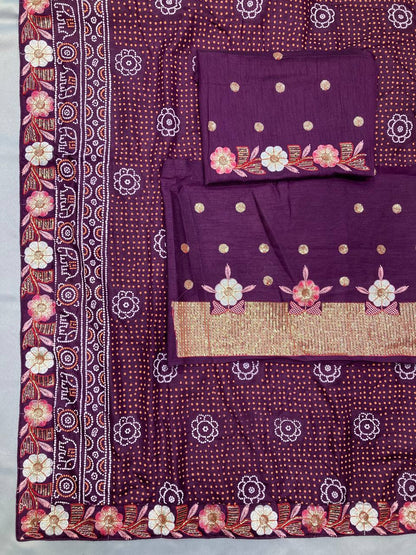 SAREE
