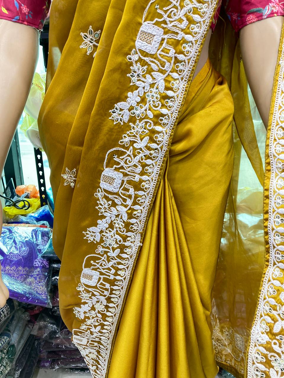 SAREE