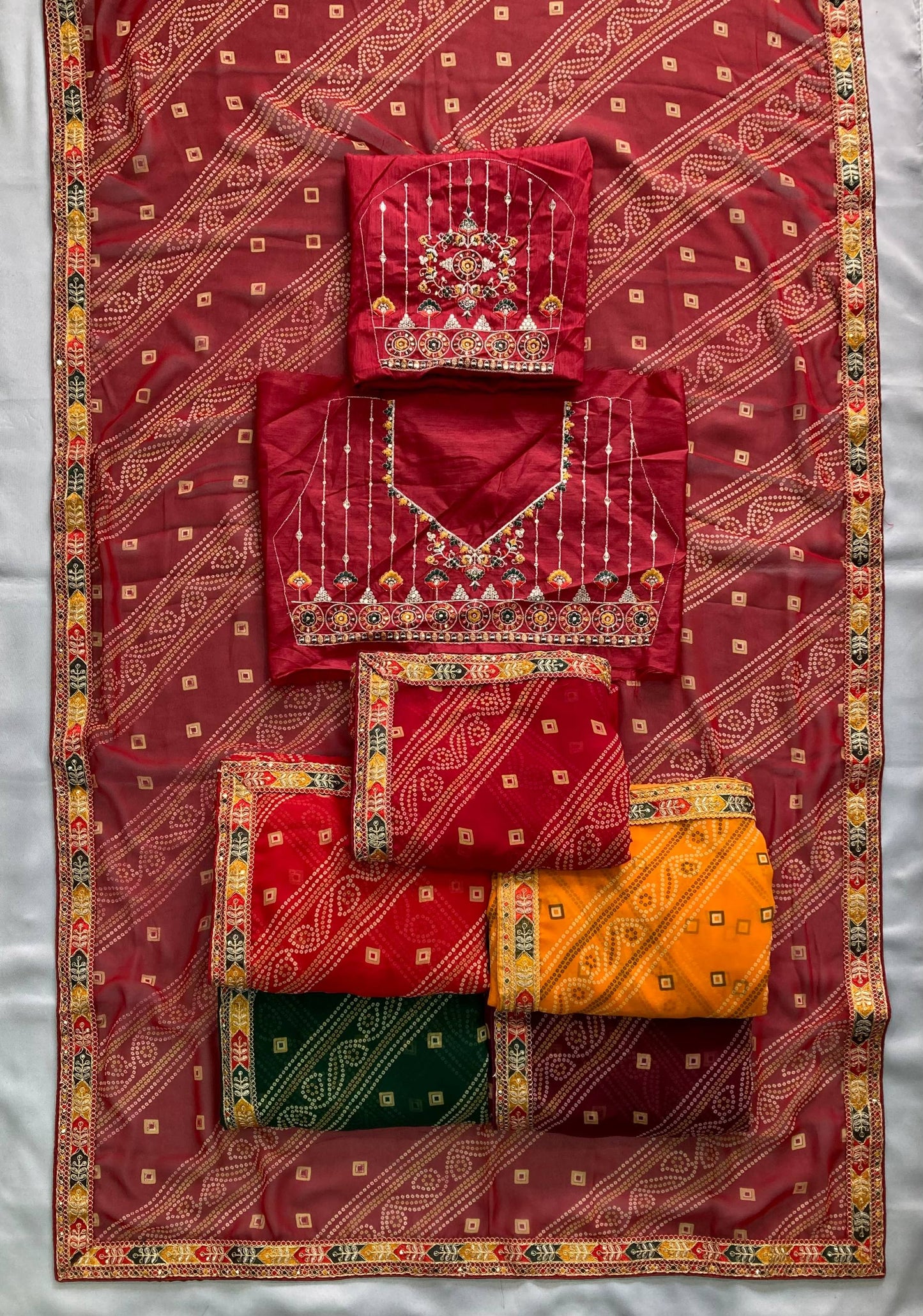 SAYARA CHUNRI PRINT SAREE