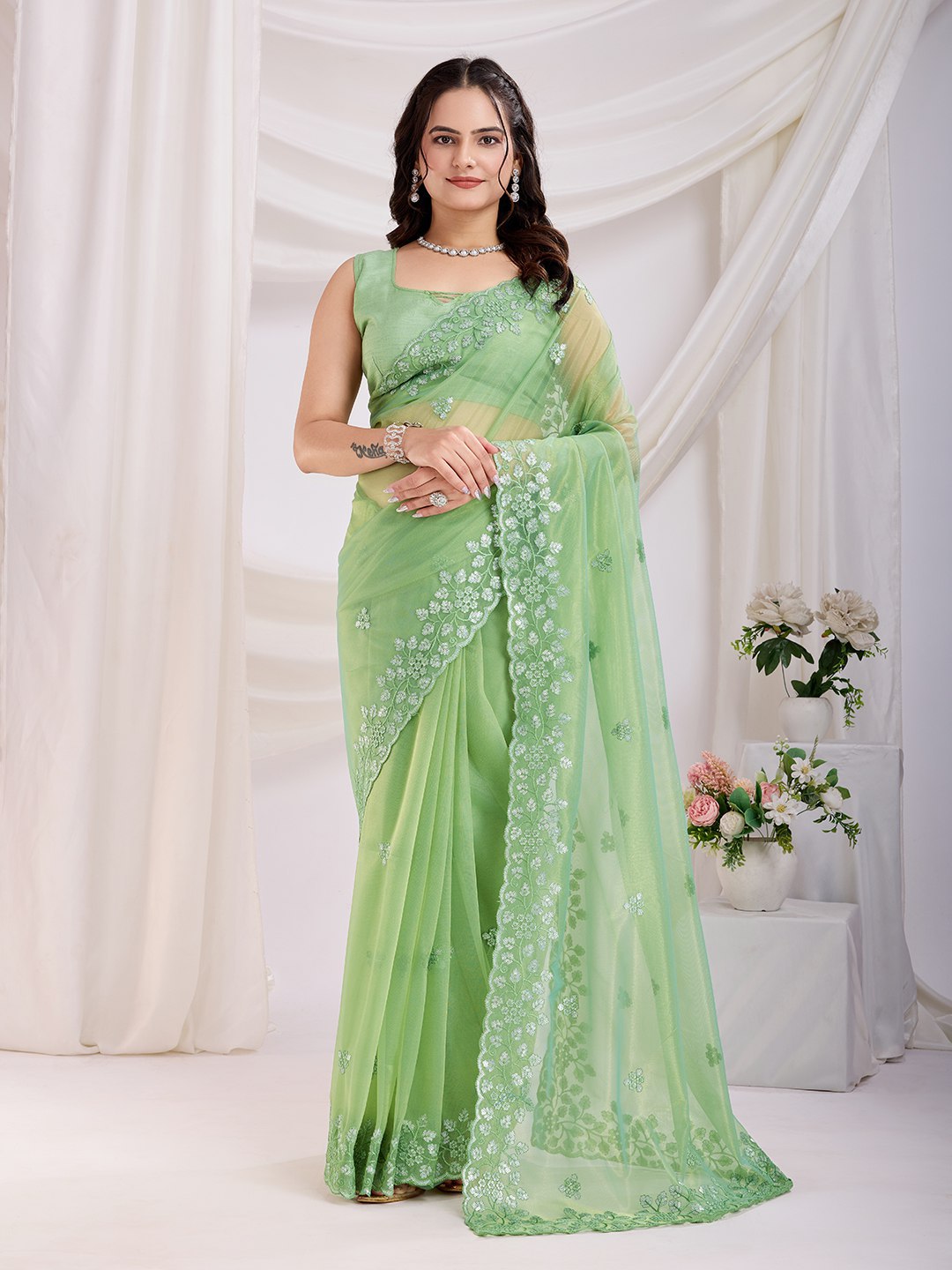 SAREE