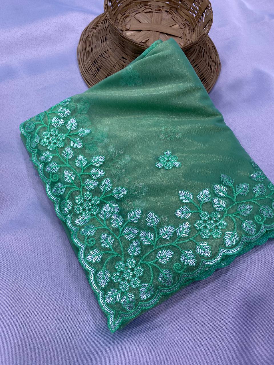 SAREE