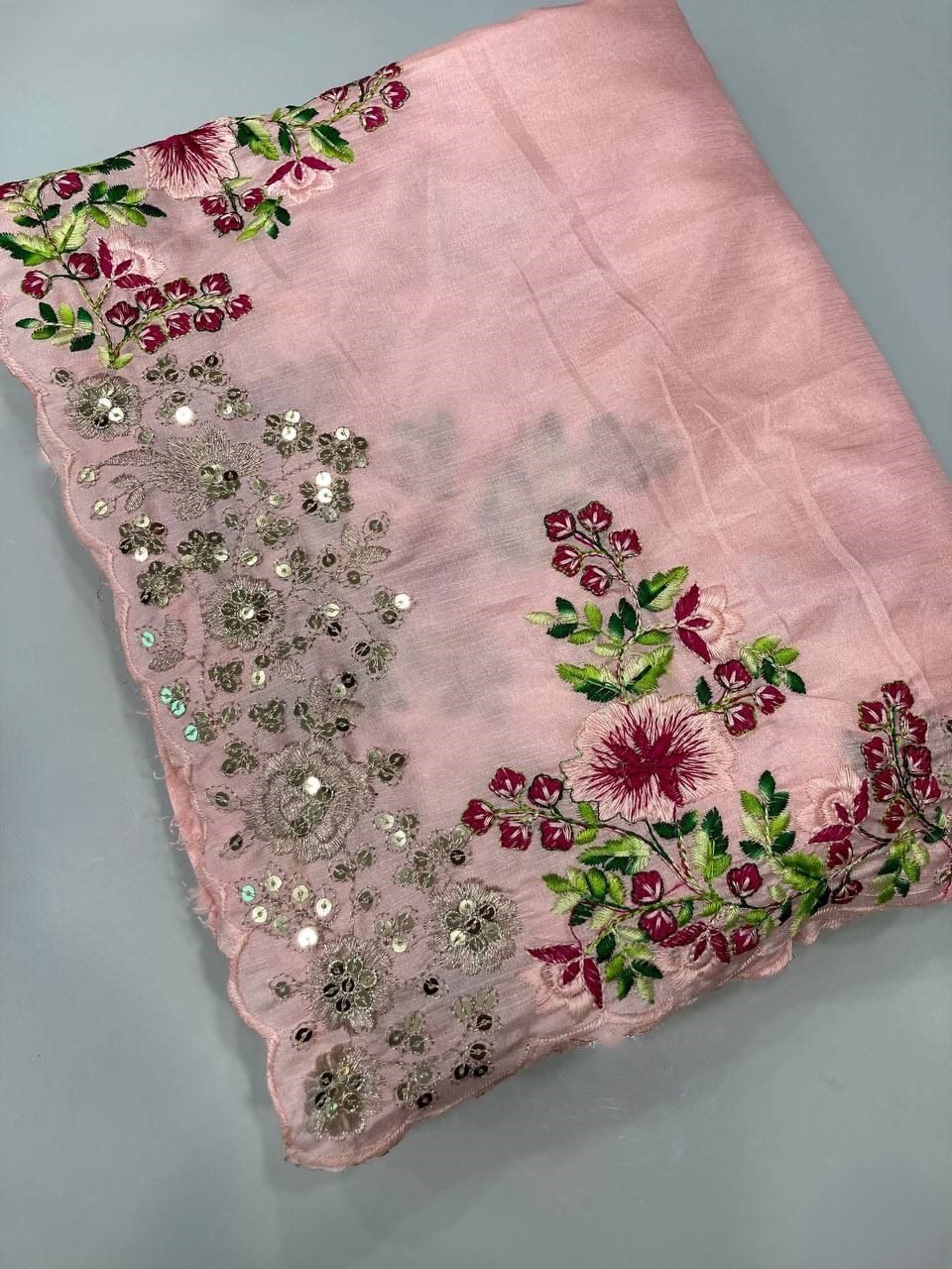 SAREE