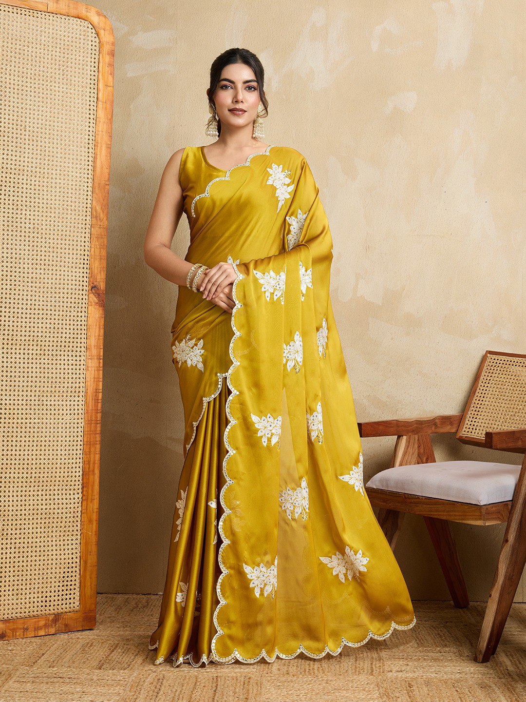 SAREE