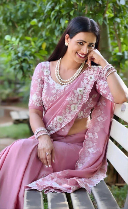 SAREE