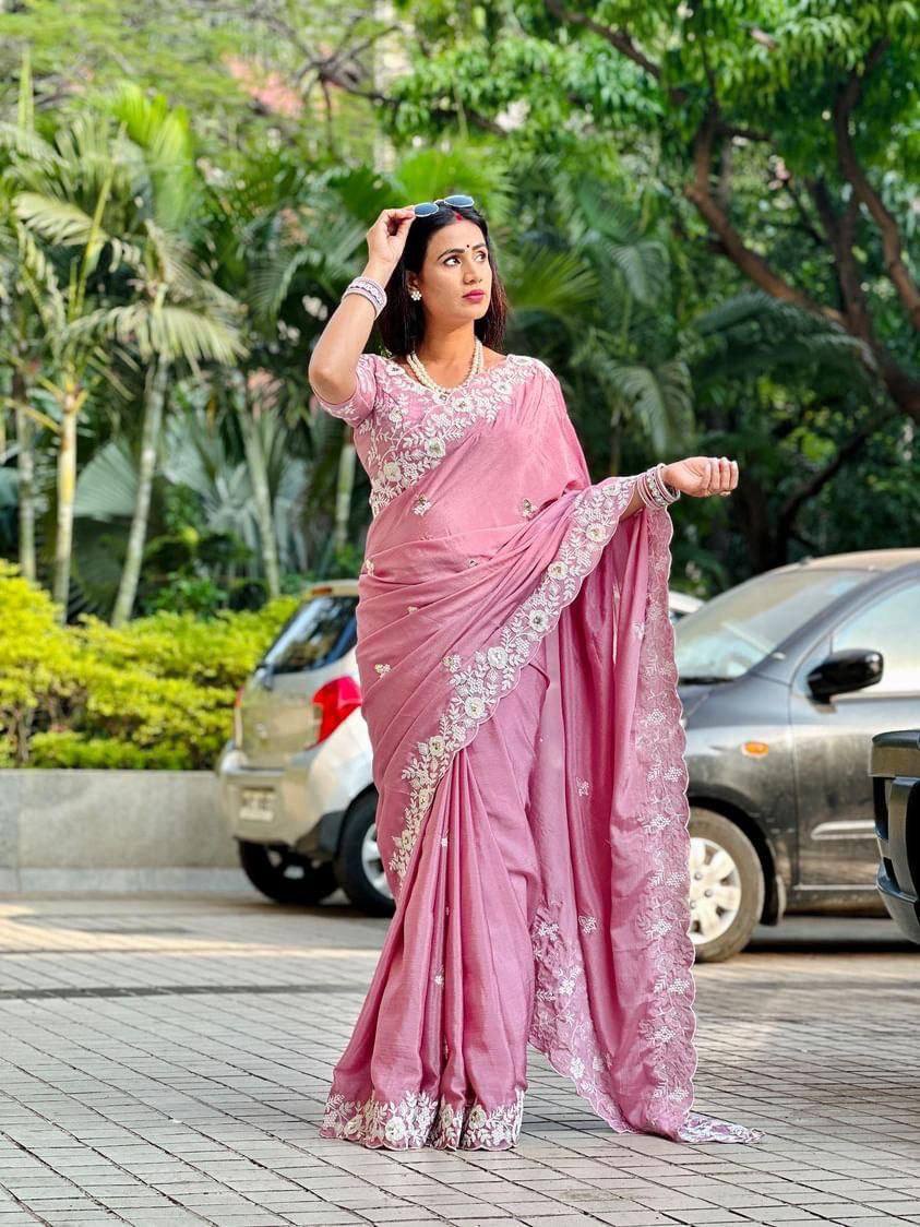 SAREE