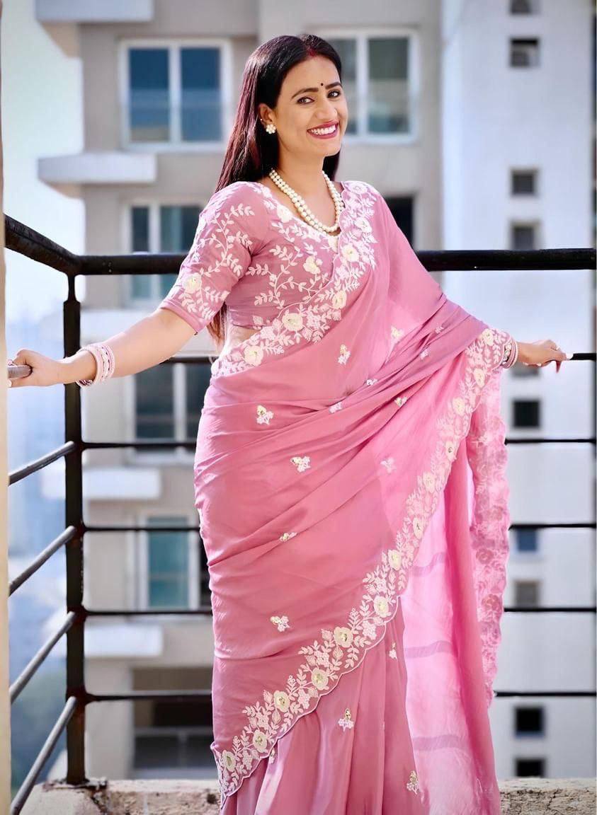 SAREE